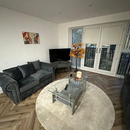 Brand New Modern Luxurious Apartment Near The City Birmingham Kültér fotó